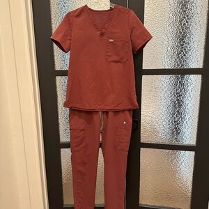 FIGS Canyon Rose Scrub Set (Medium) – Top & Pants – Read Description